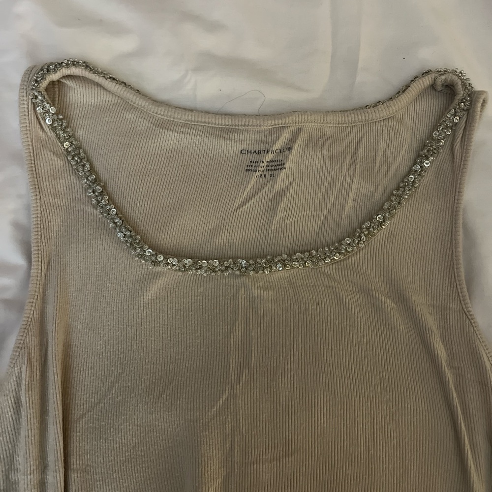 Tank w rhinestones